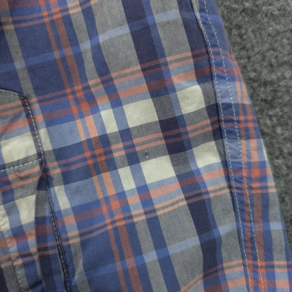 Johnnie O Shirt Mens Large Blue Plaid Button Down Long Sleeve Surf‎ Logo Casual